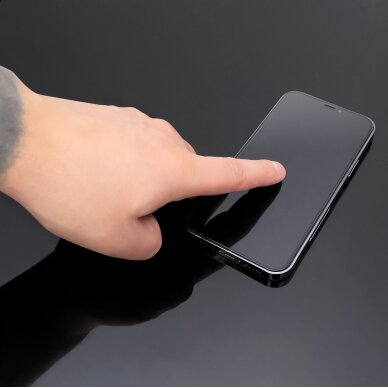 Apsauginis stikliukas 2 vnt. Case Friendly Wozinsky Full Glue iPhone 15 Pro - Juodas 7