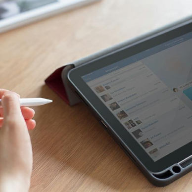 Dėklas UNIQ Transforma Rigor iPad Air 2020/2022 raudonas 6 Dėklas UNIQ Transforma Rigor iPad Air 2020/2022 raudonas 6