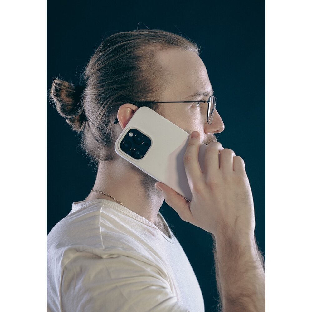 Apple iPhone 15 - 3mk Hardy Silicone MagCase Silver-Baltas 1 Apple iPhone 15 - 3mk Hardy Silicone MagCase Silver-Baltas 1