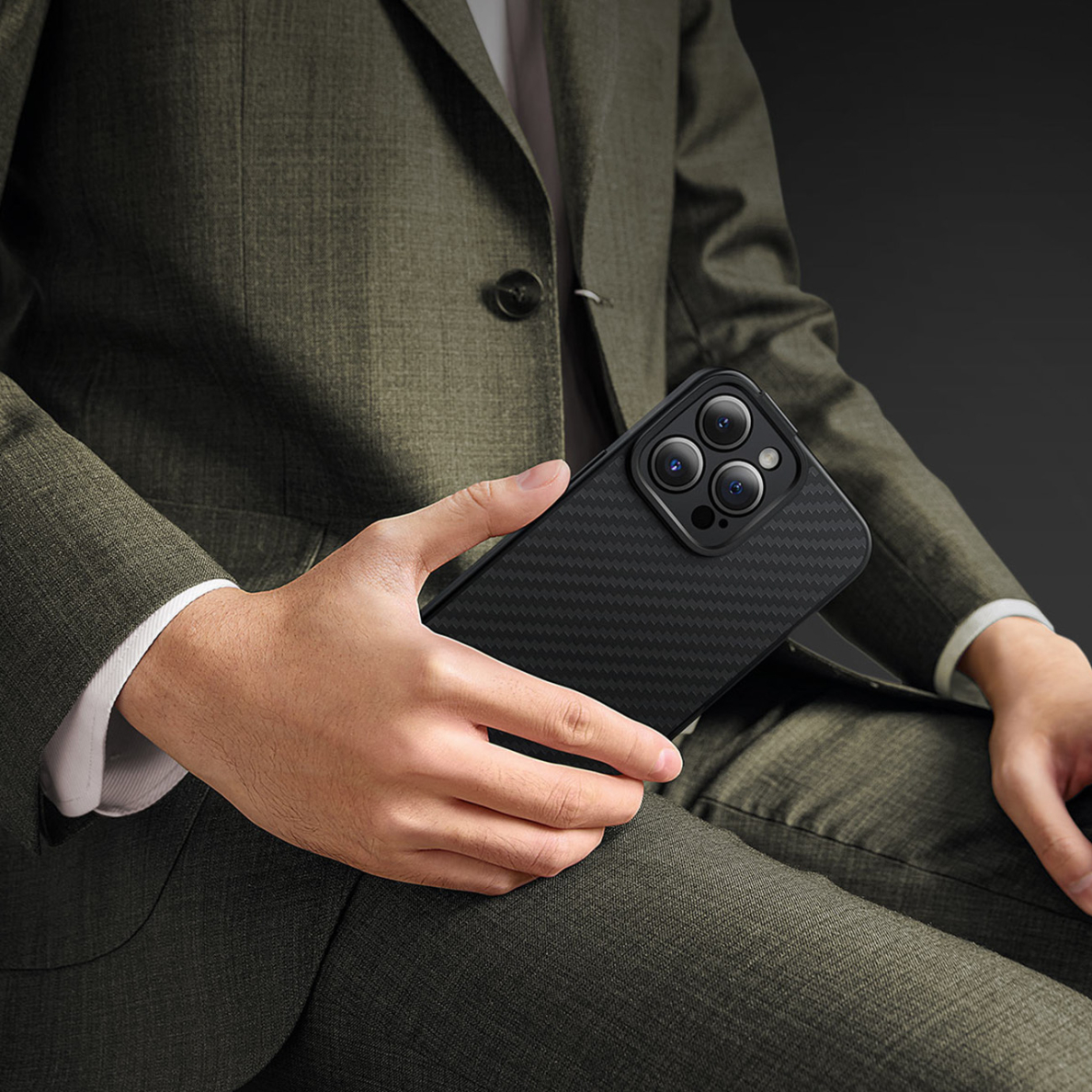 Dėklas MagSafe Baseus Synthetic Fiber iPhone 14 Pro - Juodas 11 Dėklas MagSafe Baseus Synthetic Fiber iPhone 14 Pro - Juodas 11