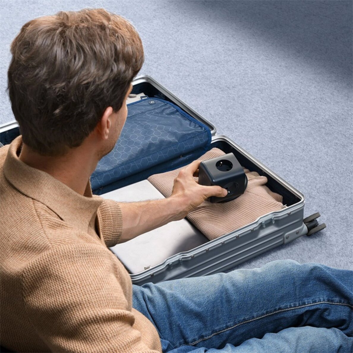 Įkrovimo stotelė Baseus EnerFill FA11 67 W su USB-A + USB-C lizdais ir 3 x EU jungtimis 1.5 m – juoda 6 Įkrovimo stotelė Baseus EnerFill FA11 67 W su USB-A + USB-C lizdais ir 3 x EU jungtimis 1.5 m – juoda 6