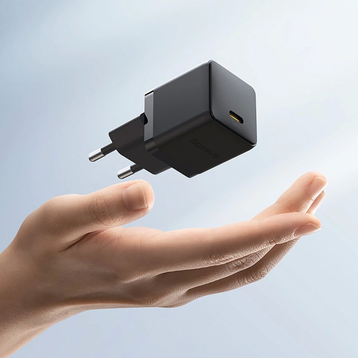 Sieninis įkroviklis Baseus Palm 30 W USB-C – juodas 6