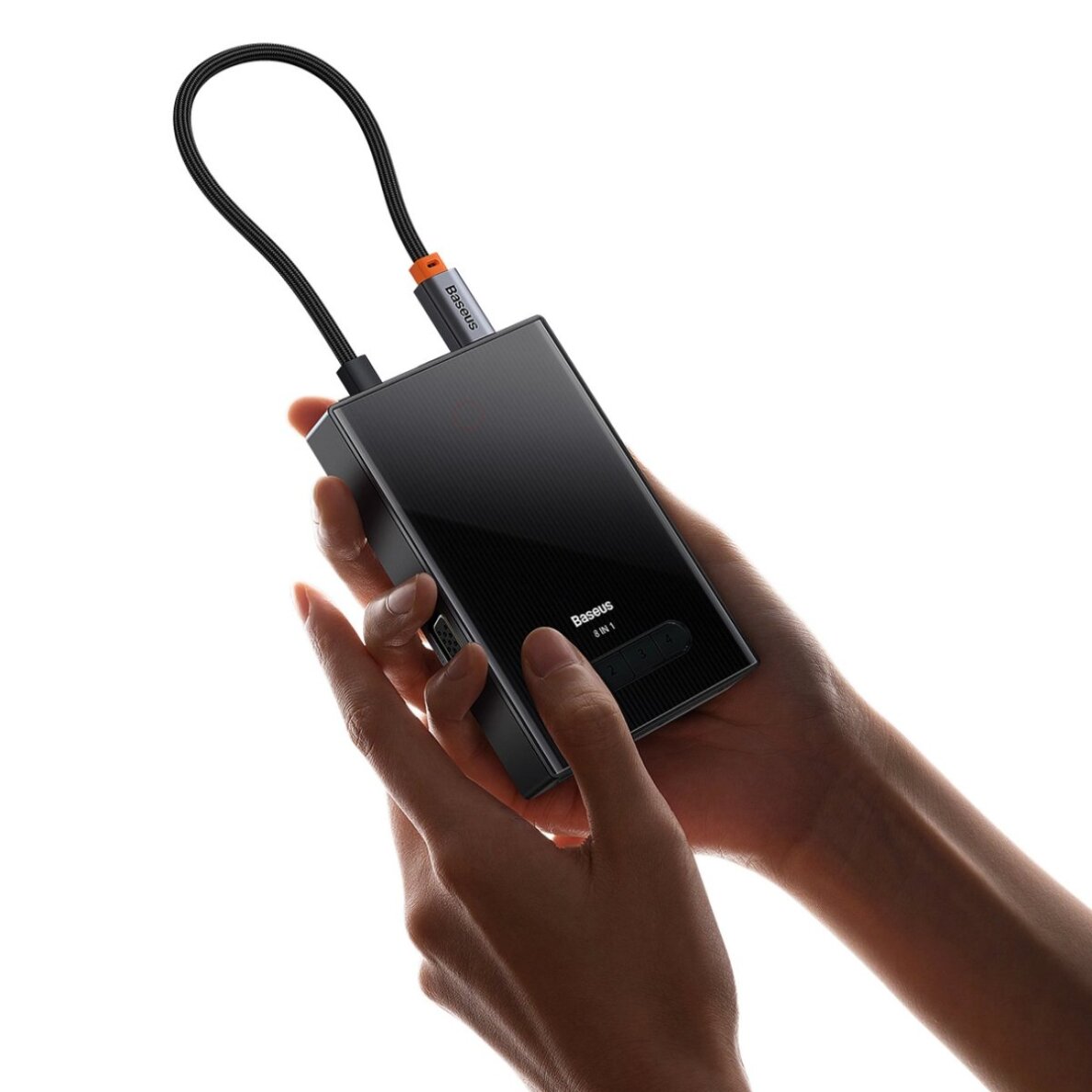 USB-C hubas Baseus PioneerJoy 8-in-1 HDMI 4K@60Hz + HDMI 4K@30Hz + DisplayPort 8K@30Hz + VGA + 2 × USB-A 3.0 + 2 × USB-C – pilkas 3