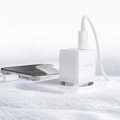 Sieninis įkroviklis Baseus Palm 20 W USB-C – baltas 11 Sieninis įkroviklis Baseus Palm 20 W USB-C – baltas 11