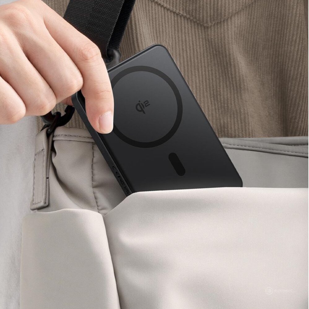 Išorinė baterija Baseus Airpow II 10000 mAh Qi2 su MagSafe 22.5 W ir Baseus Simple Series USB-C – USB-C 20 V/3 A (30 cm) kabeliu – juoda 4 Išorinė baterija Baseus Airpow II 10000 mAh Qi2 su MagSafe 22.5 W ir Baseus Simple Series USB-C – USB-C 20 V/3 A (30 cm) kabeliu – juoda 4