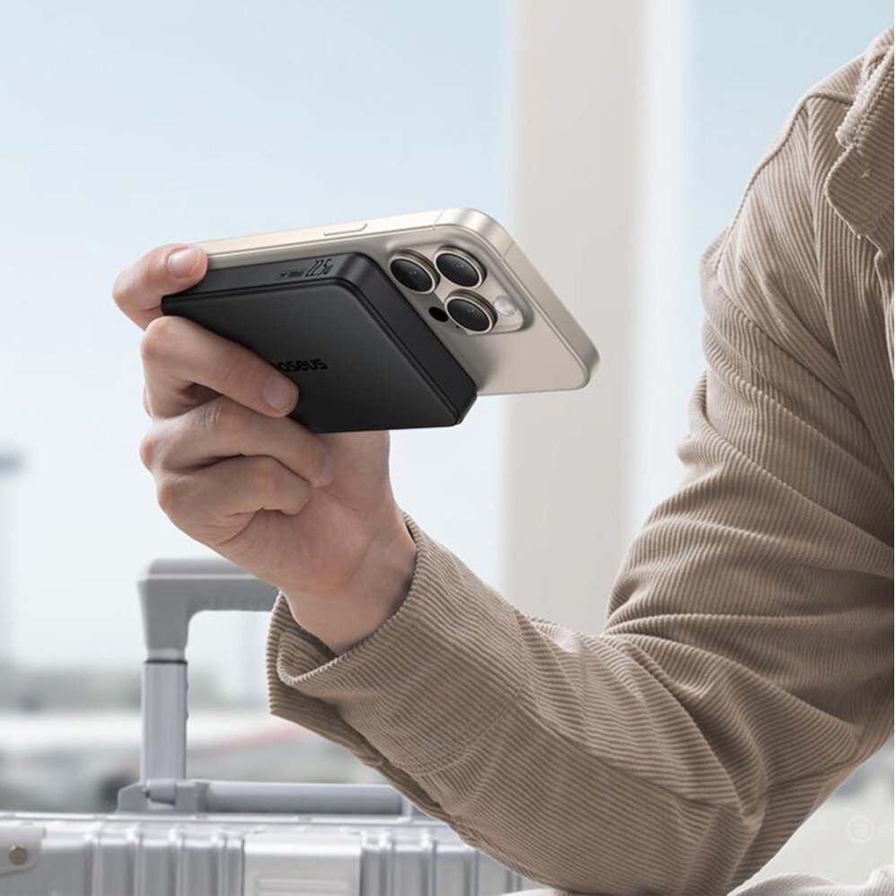 Išorinė baterija Baseus Airpow II 10000 mAh Qi2 su MagSafe 22.5 W ir Baseus Simple Series USB-C – USB-C 20 V/3 A (30 cm) kabeliu – juoda 6