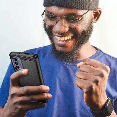 Dėklas Carbon Case flexible Motorola Moto G62 5G Juodas 6 Dėklas Carbon Case flexible Motorola Moto G62 5G Juodas 6