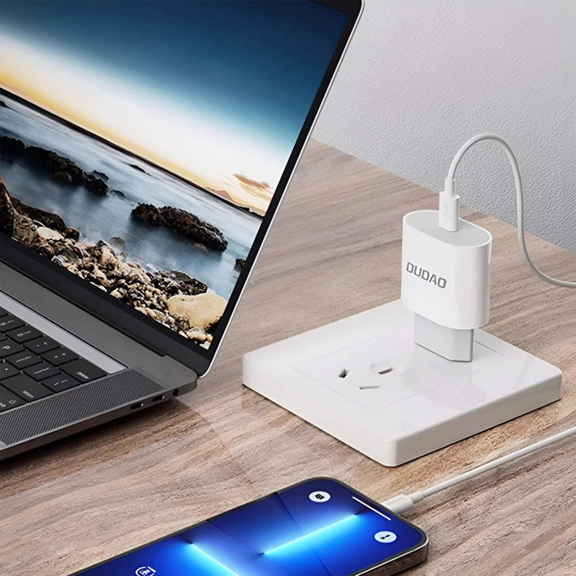 Dudao A14EUC PD 20W USB-C sieninis įkroviklis su kabeliu – baltas 2