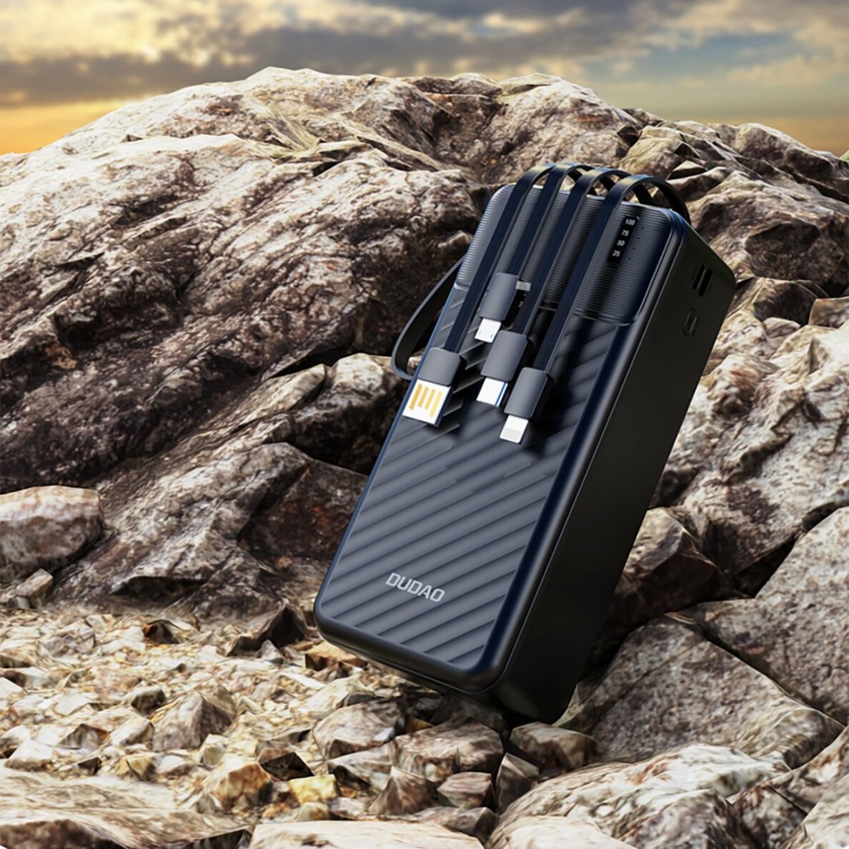 Išorinė baterija Dudao K11 Max 30000 mAh su integruotais kabeliais – juoda 4