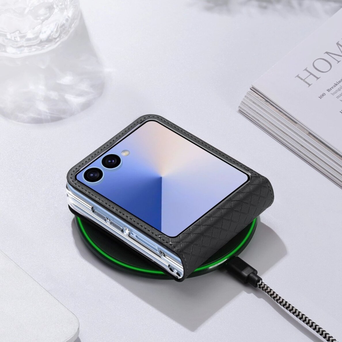 Samsung Galaxy Z Flip 7 Dux Ducis Bril dėklas – juodas 8 Samsung Galaxy Z Flip 7 Dux Ducis Bril dėklas – juodas 8