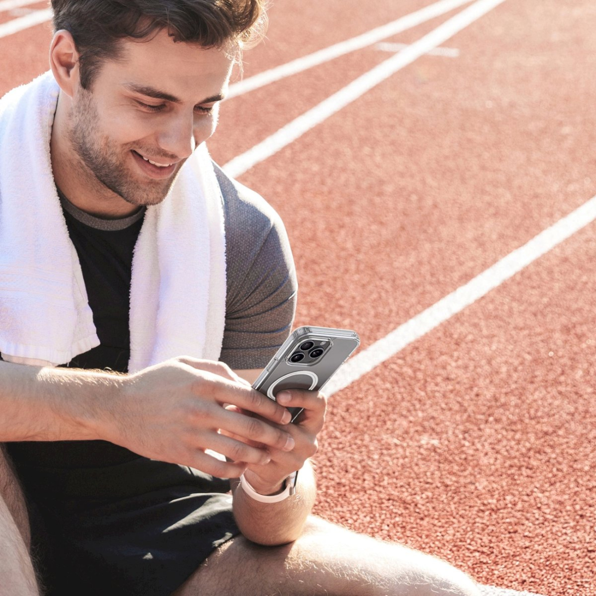 Dux Ducis Clin Mag MagSafe dėklas iPhone 16 Pro Max - Permatomas 11 Dux Ducis Clin Mag MagSafe dėklas iPhone 16 Pro Max - Permatomas 11