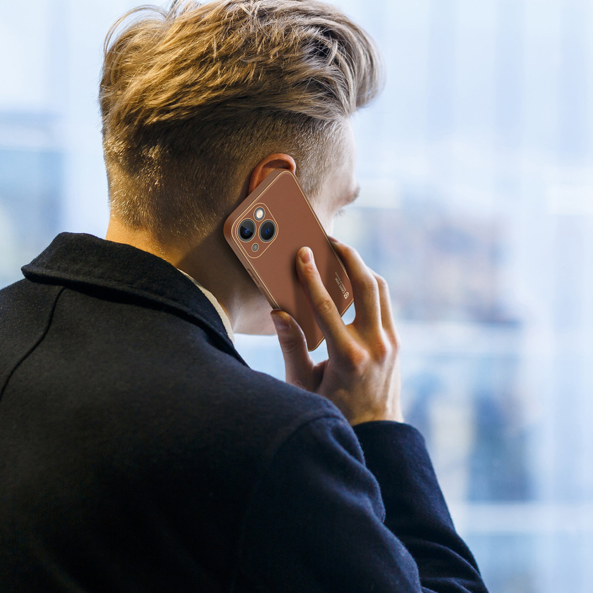 Dėklas Dux Ducis Yolo Apple iPhone 14 Rudas 12 Dėklas Dux Ducis Yolo Apple iPhone 14 Rudas 12