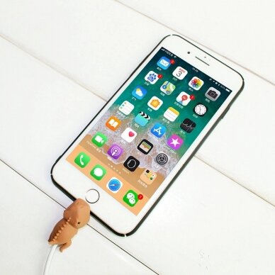 Duck-shaped phone Kabelis cover 2 Duck-shaped phone Kabelis cover 2