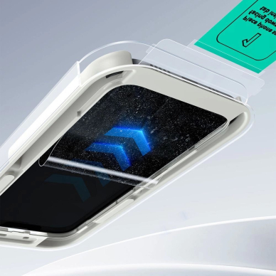 iPhone 13 / 13 Pro / 14 / 16e – ESR UltraFit grūdinto stiklo 2 vnt. rinkinys 4 iPhone 13 / 13 Pro / 14 / 16e – ESR UltraFit grūdinto stiklo 2 vnt. rinkinys 4