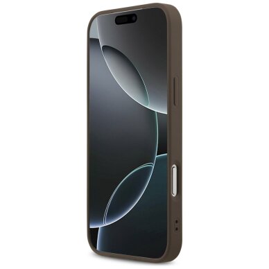 iPhone 17 Pro Max dėklas Guess 4G Classic – rudas 4 iPhone 17 Pro Max dėklas Guess 4G Classic – rudas 4