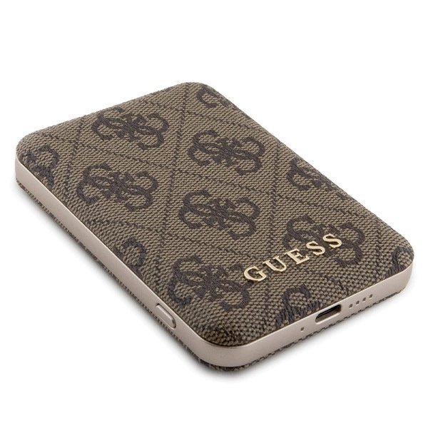 Guess 4G Metal Logo Dėklas set iPhone 15 + 5000mAh MagSafe power bank - Rudas 9 Guess 4G Metal Logo Dėklas set iPhone 15 + 5000mAh MagSafe power bank - Rudas 9