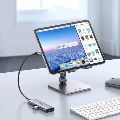 Ugreen CM511 15597 HUB 5in1 USB-C – USB-C PD / HDMI / 3x USB-A 3.0 – pilkas 1