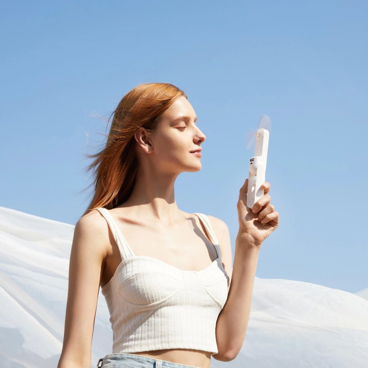 Rankinis ventiliatorius Jisulife Life8 nešiojamas USB su Power Bank ir žibintuvėliu – baltas 5 Rankinis ventiliatorius Jisulife Life8 nešiojamas USB su Power Bank ir žibintuvėliu – baltas 5