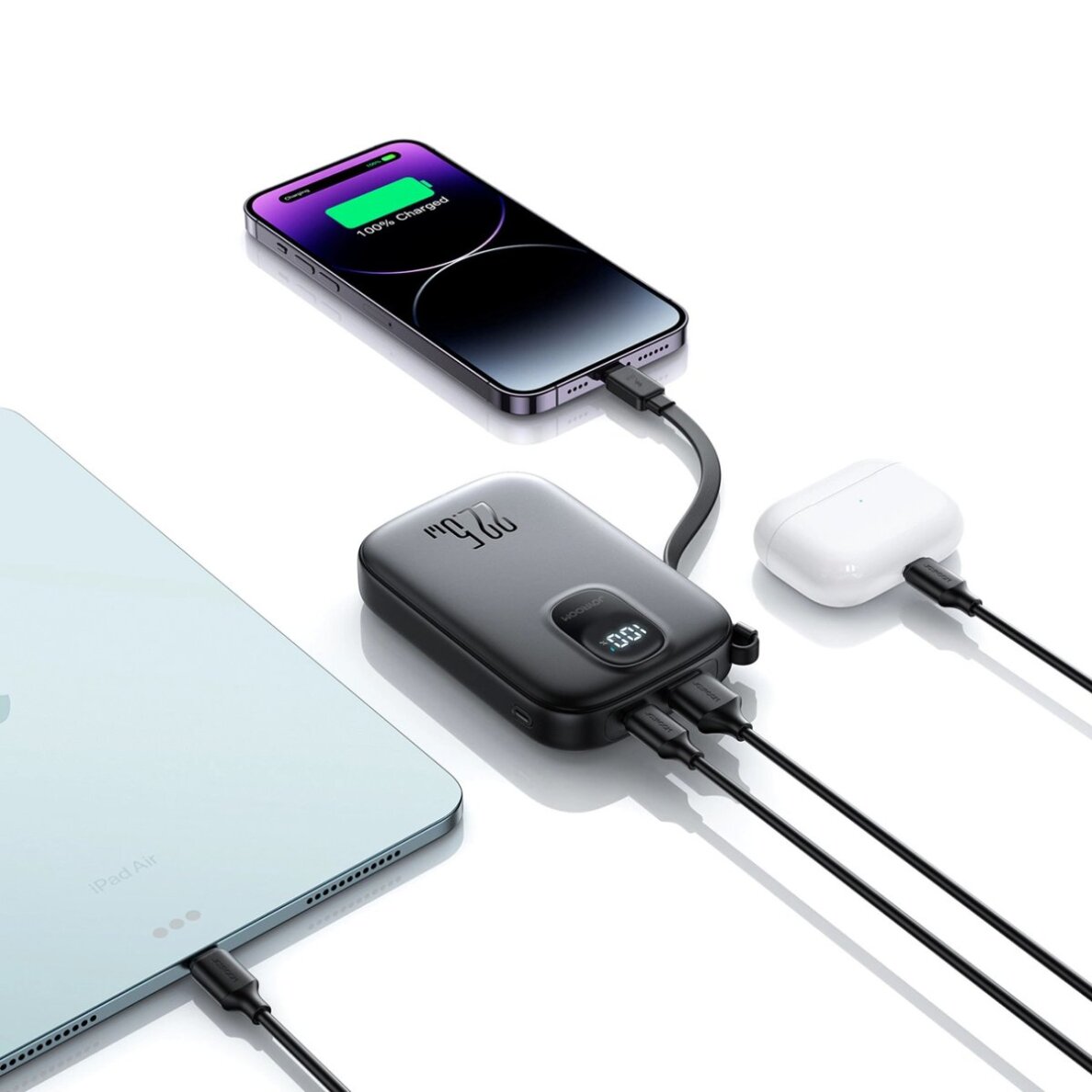 Išorinė baterija Power Bank Joyroom JR-PBF18 22.5W 10000mAh su įmontuotu Lightning kabeliu + USB-C kabeliu 0.25 cm – juoda 10 Išorinė baterija Power Bank Joyroom JR-PBF18 22.5W 10000mAh su įmontuotu Lightning kabeliu + USB-C kabeliu 0.25 cm – juoda 10