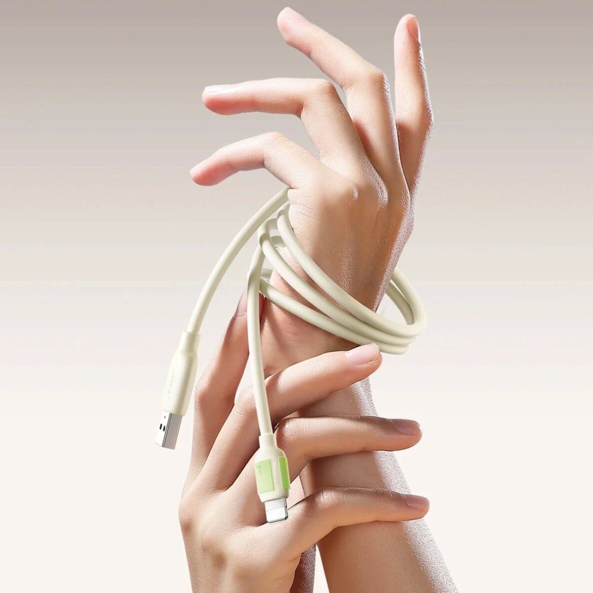 Įkrovimo kabelis Joyroom S-A53 3A USB-A – Lightning su fluorescuojančiu antgaliu 1.2 m – smėlio spalvos 4