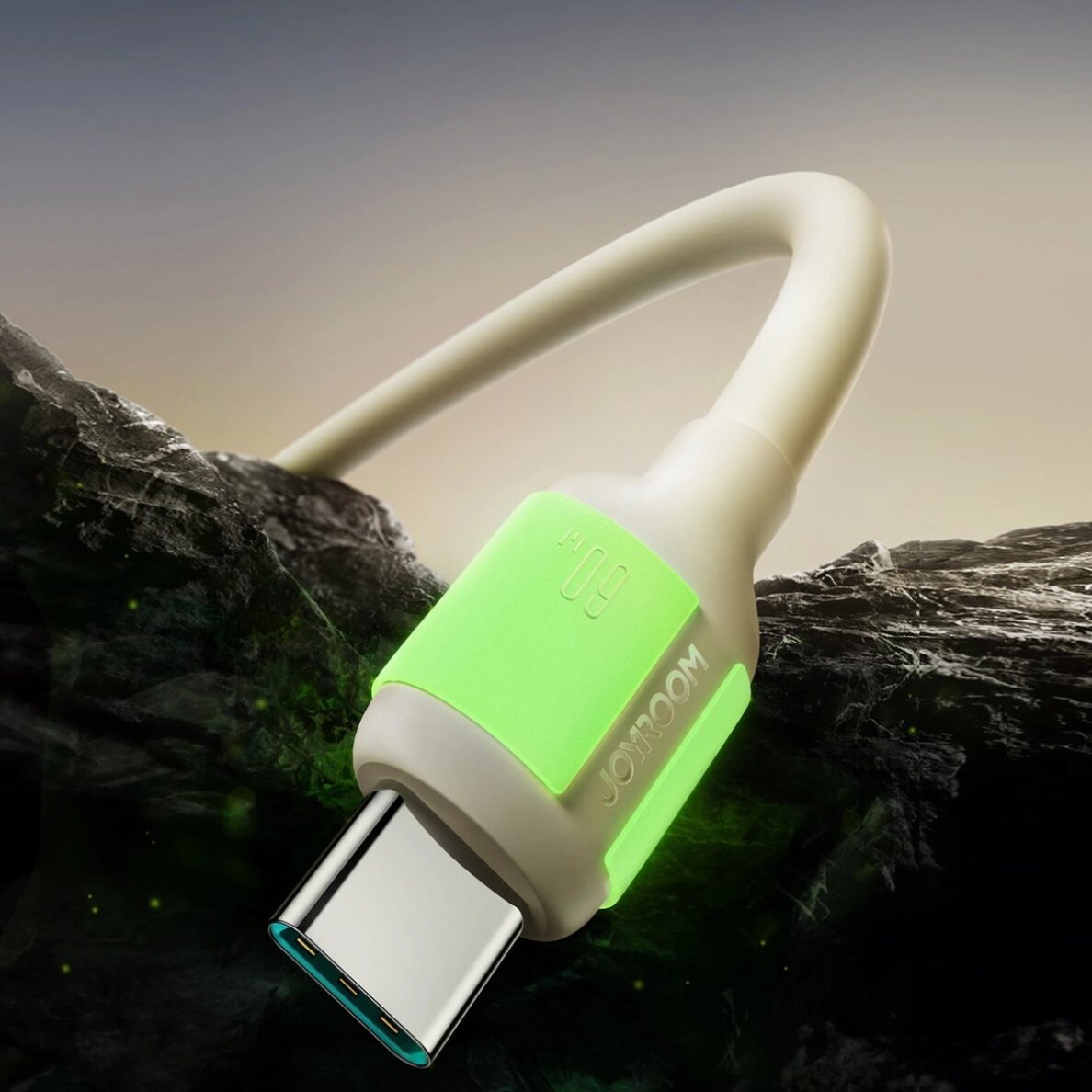 Įkrovimo kabelis Joyroom S-A53 60W USB-C – USB-C su fluorescuojančiu antgaliu 2 m – smėlio spalvos 4 Įkrovimo kabelis Joyroom S-A53 60W USB-C – USB-C su fluorescuojančiu antgaliu 2 m – smėlio spalvos 4