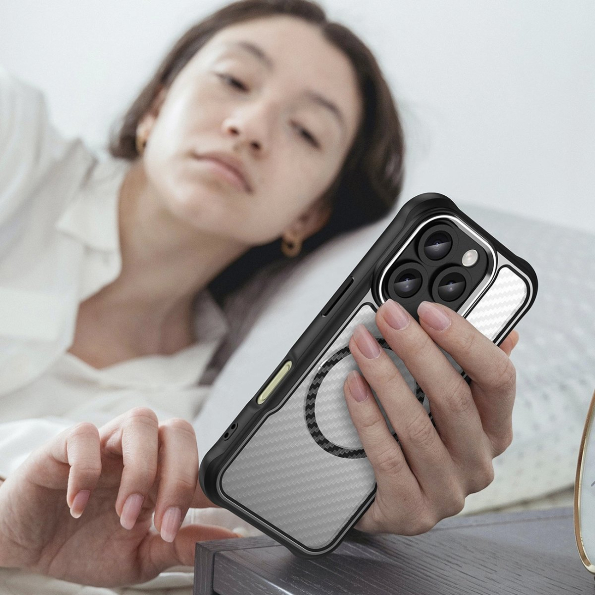 Dėklas Leading Series MagSafe iPhone 16 Pro - Juodas 5 Dėklas Leading Series MagSafe iPhone 16 Pro - Juodas 5