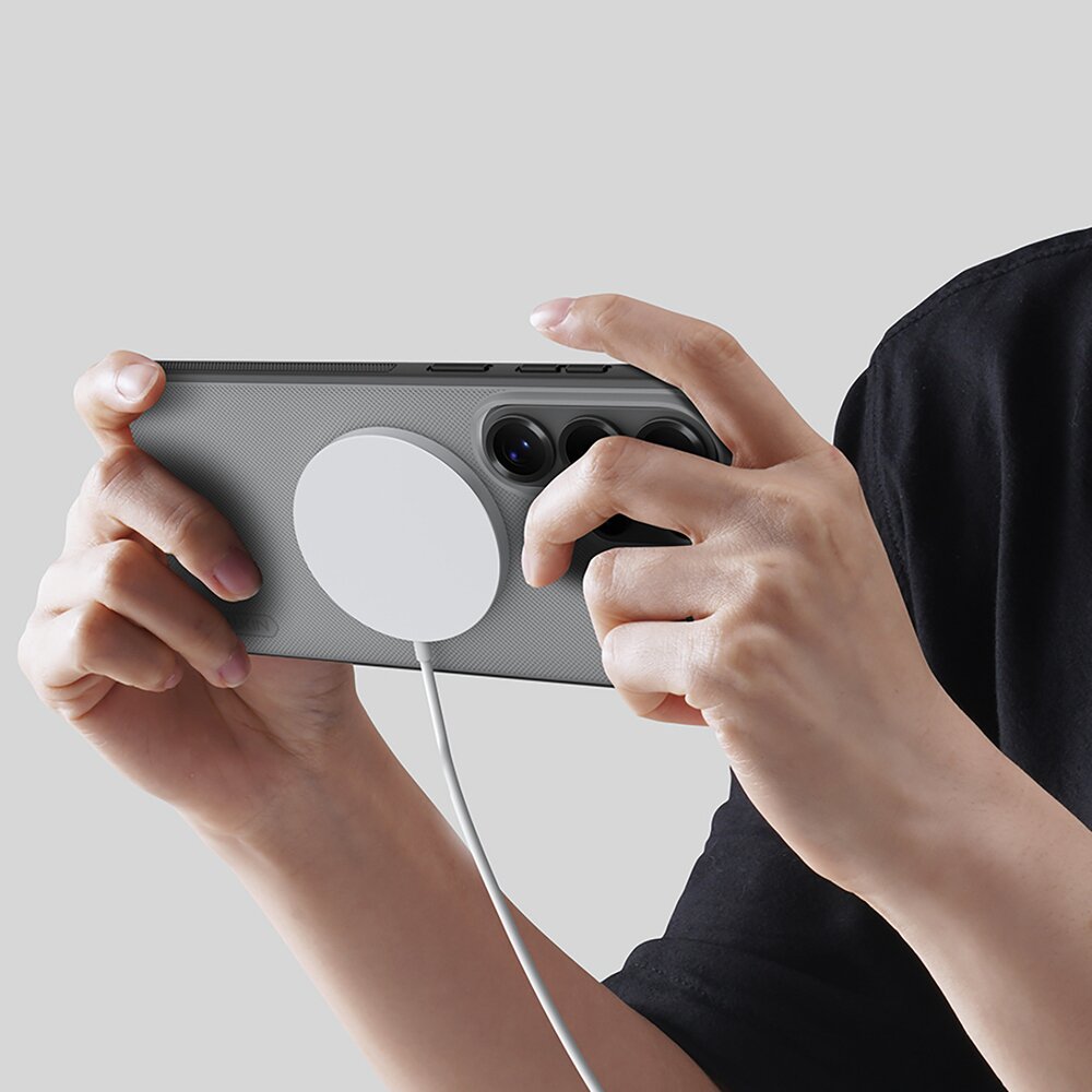 Samsung Galaxy S26 Ultra Nillkin Super Frosted Shield Pro Magnetic MagSafe dėklas – juodas pusiau skaidrus 13