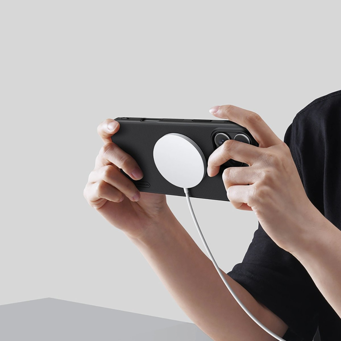 Nillkin Super Frosted Shield Pro Magnetic Dėklas skirtas iPhone 16 Pro Max - juodas 14 Nillkin Super Frosted Shield Pro Magnetic Dėklas skirtas iPhone 16 Pro Max - juodas 14