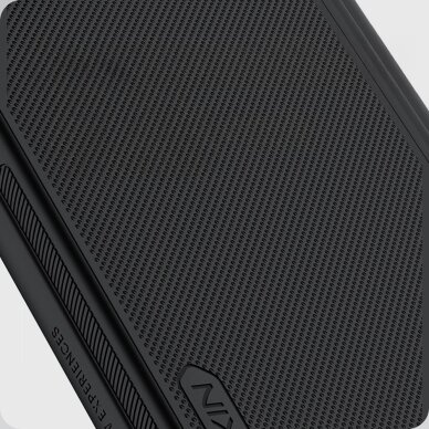 Samsung Galaxy Z Fold 7 Nillkin Super Frosted Shield Fold Magnetic dėklas, suderinamas su MagSafe – juodas 6