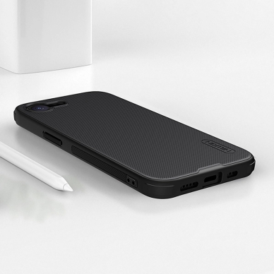 iPhone 16e Nillkin Super Frosted Shield Pro Magnetic dėklas - juodas 19