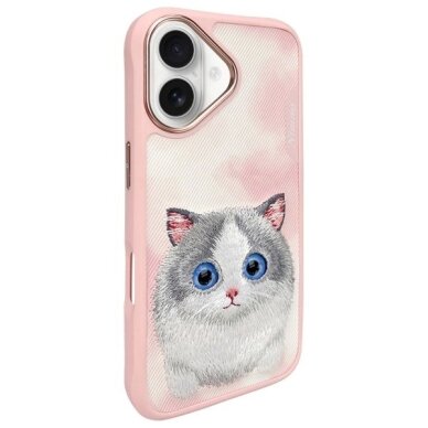 iPhone 16 dėklas Nimmy Big Eyed Pet 2.0 Cat – rožinis 1 iPhone 16 dėklas Nimmy Big Eyed Pet 2.0 Cat – rožinis 1