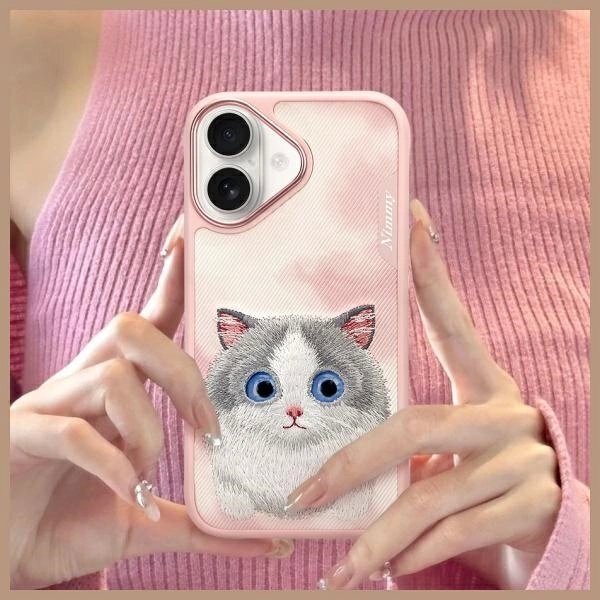 iPhone 16 dėklas Nimmy Big Eyed Pet 2.0 Cat – rožinis 10