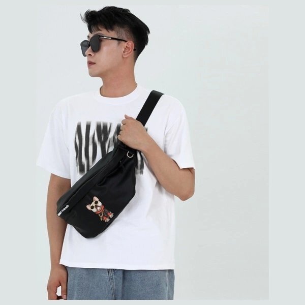 Nimmy Glasses Cool Dog rankinė su dirželiu – juoda 5 Nimmy Glasses Cool Dog rankinė su dirželiu – juoda 5