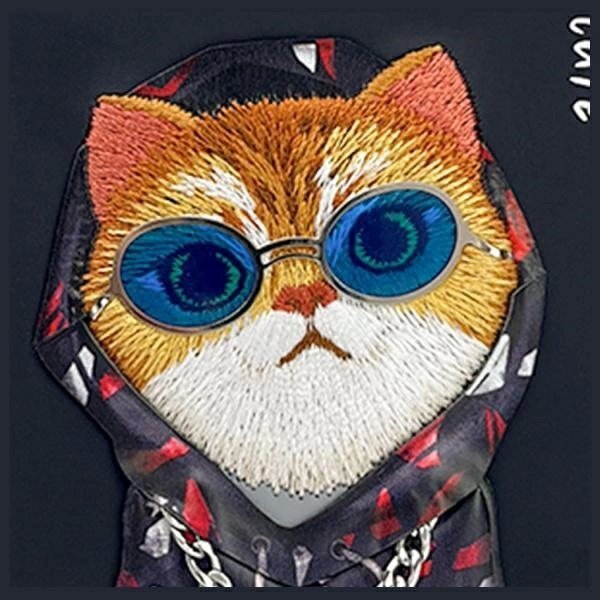 iPhone 15 Nimmy Glasses Cool Cat dėklas – juodas 10 iPhone 15 Nimmy Glasses Cool Cat dėklas – juodas 10