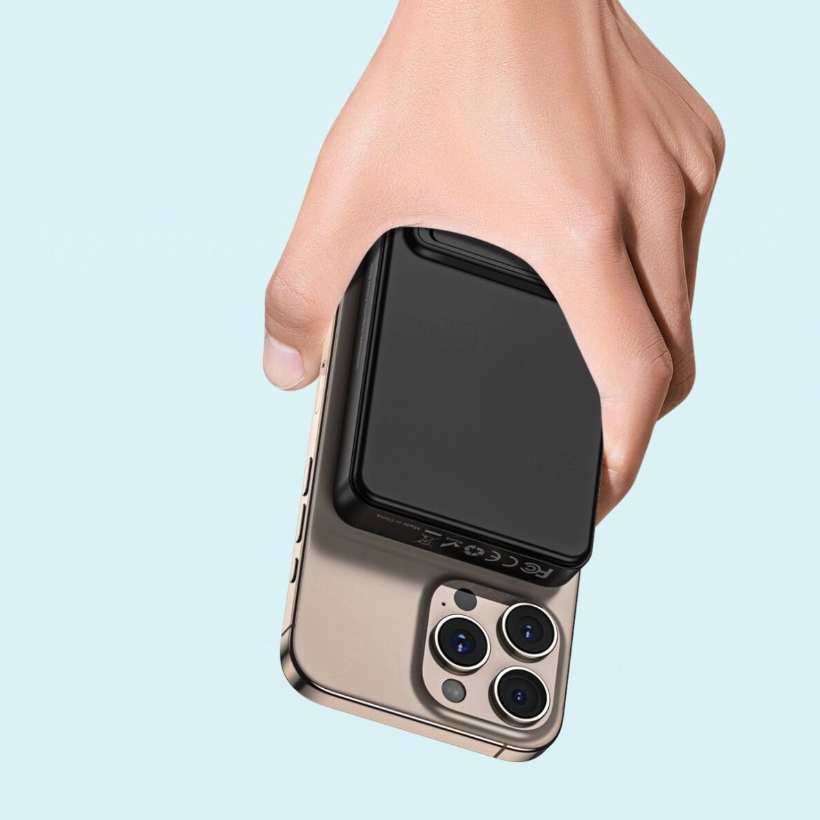 Išorinė baterija Powerbank Wozinsky WLWP-10KA0Y3S 22.5W PD Qi2 10000mAh su stovu, 1x USB-A / 1x USB-C – juoda 18 Išorinė baterija Powerbank Wozinsky WLWP-10KA0Y3S 22.5W PD Qi2 10000mAh su stovu, 1x USB-A / 1x USB-C – juoda 18