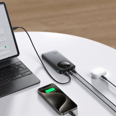 Joyroom JR-PBF12 Powerbank 10000mAh 2.4A 2x USB-A 1x USB-C – juodas 9