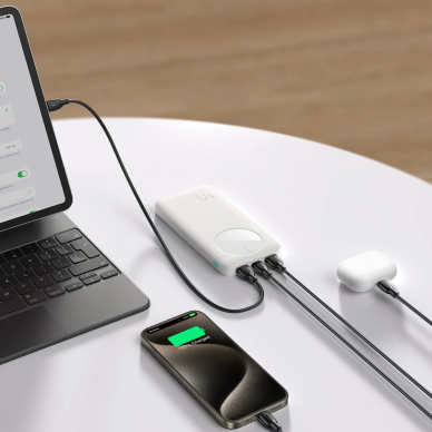 Joyroom JR-PBF12 Powerbank 10000mAh 2.4A 2x USB-A 1x USB-C – baltas 8