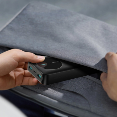 Joyroom JR-PBF14 Powerbank 20000mAh 2.4A 2x USB-A 1x USB-C – juodas 13