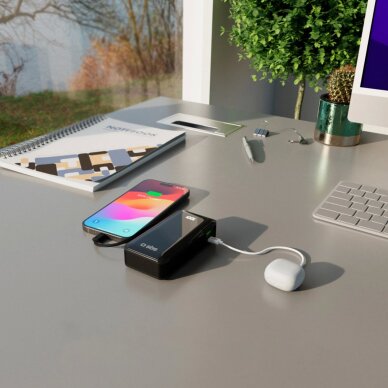 Išorinė baterija Powerbank SBS 10000mAh 20W su integruotu USB-C laidu ir skaitmeniniu ekranu – juoda 11