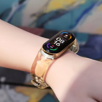 Akcija! Silikoninė apyrankė skirta Xiaomi Mi Band 6 / 5 skaidri-gelsva  1