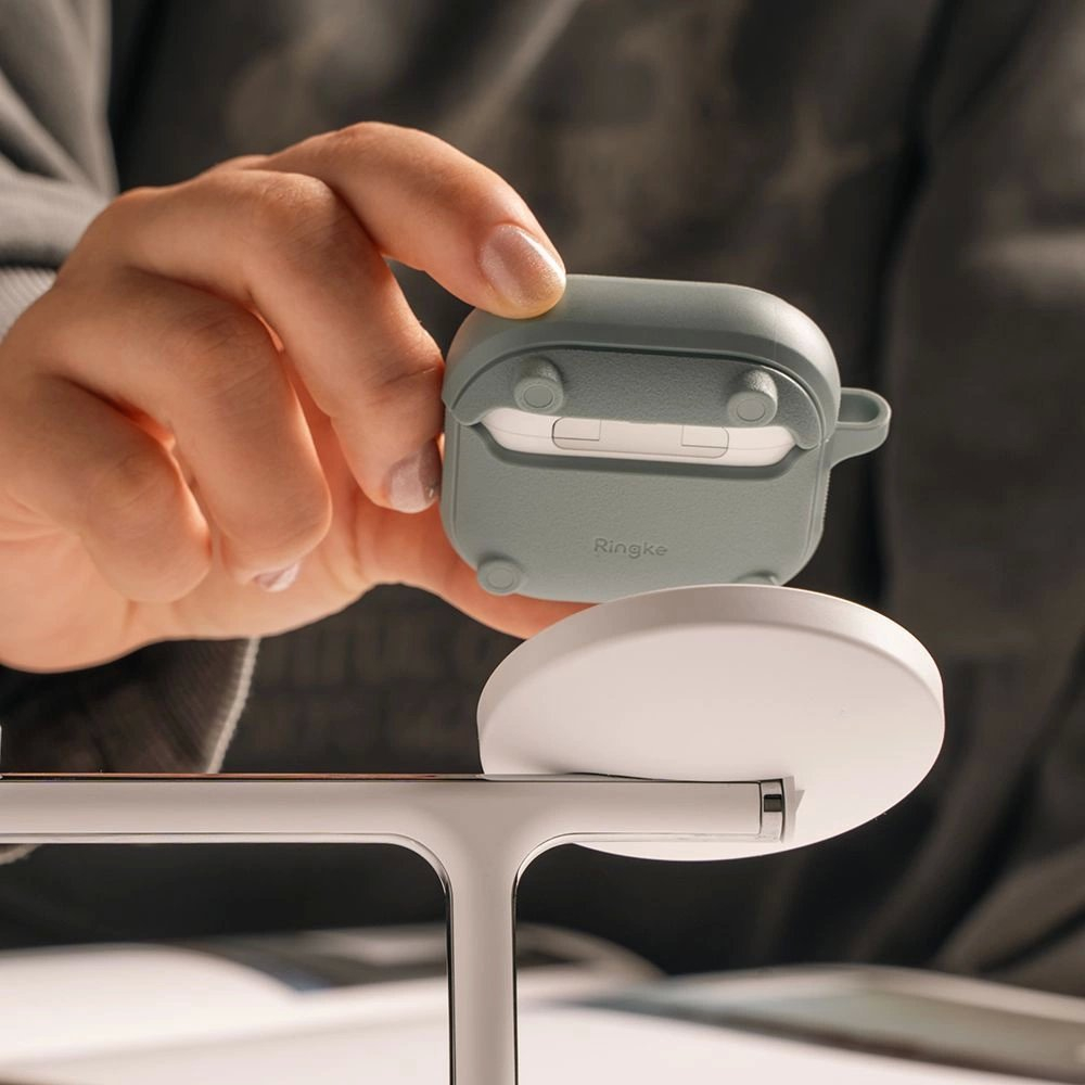 Ringke Onyx MagSafe Dėklas skirtas Apple AirPods 4 - Šviesiai Raudonas 5