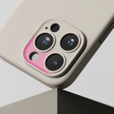 Ringke Silikoninis MagSafe iPhone 15 Pro Dėklas - Beige 6