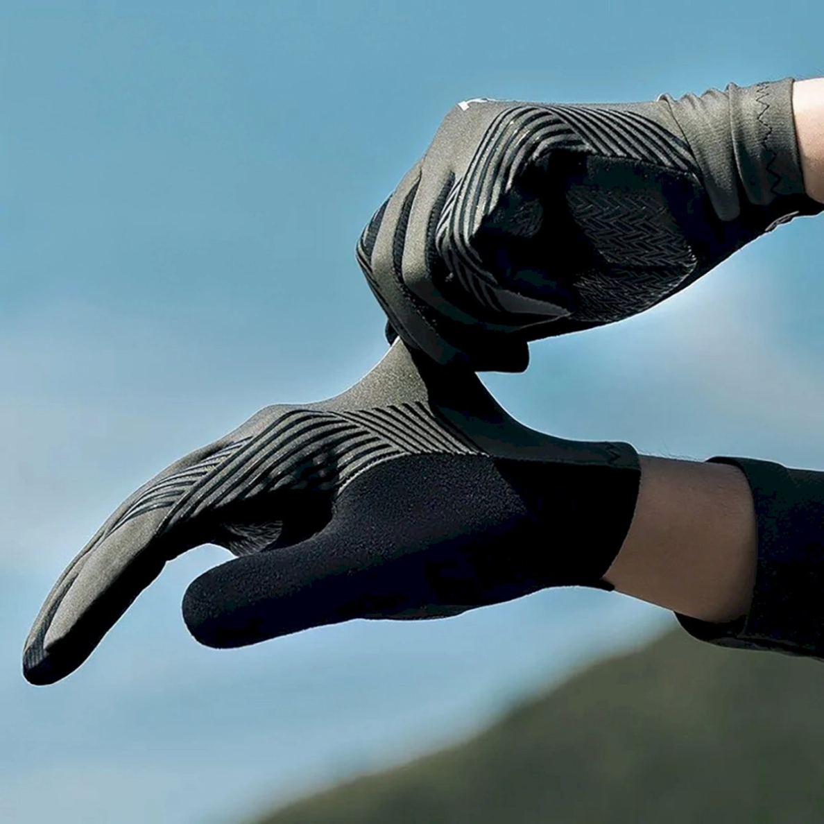 Rockbros 16110006003 shock-absorbing cycling gloves size L - žalias Juodas 12 Rockbros 16110006003 shock-absorbing cycling gloves size L - žalias Juodas 12