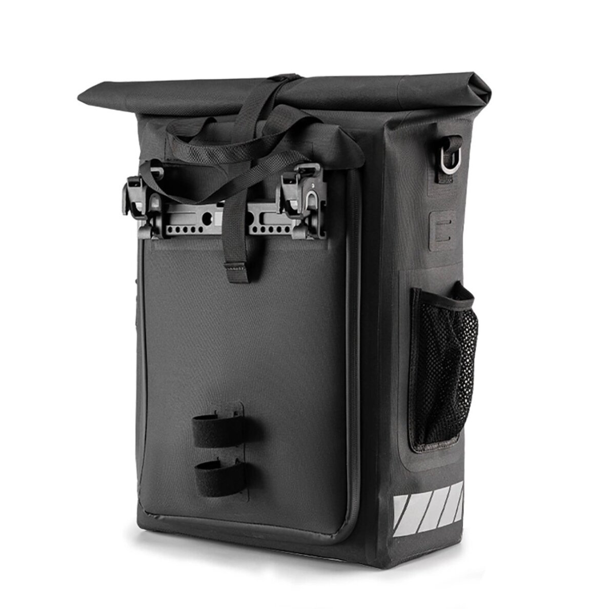 Dviračio krepšys Rockbros su kuprinės funkcija, neperšlampamas, su šalmo laikikliu 18 l – juodas 1