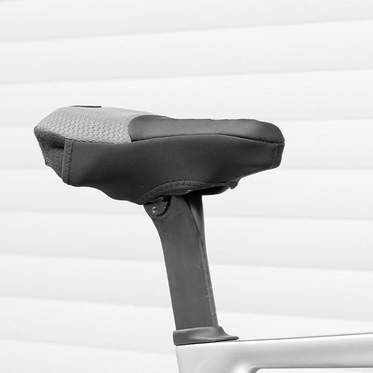 Dviračio sėdynės užvalkalas Rockbros Cover dydis L – juodas 10