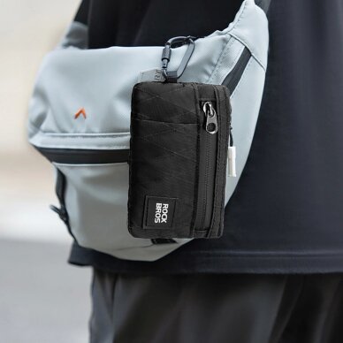 Keliautojo piniginė Rockbros su karabinu – juoda 1 Keliautojo piniginė Rockbros su karabinu – juoda 1