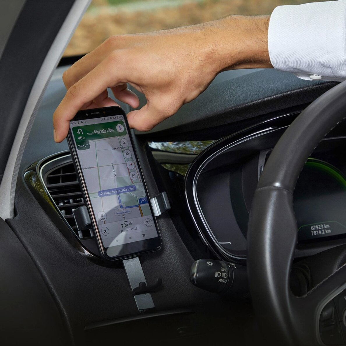 Telefono laikiklis SBS TESUPPCLIPGRAVK vėdinimo angai su gravitacijos mechanizmu – juodas 6