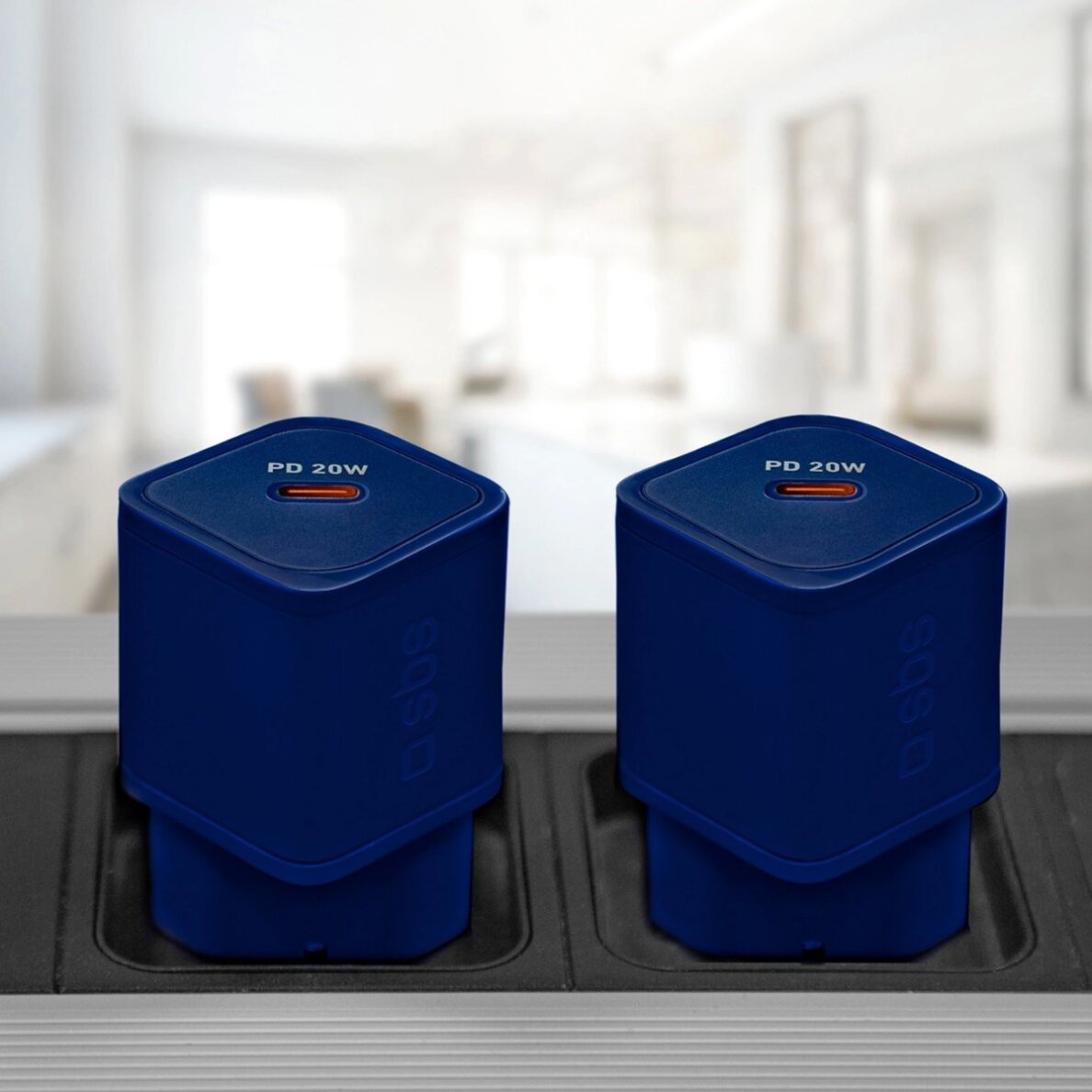 Sieninis įkroviklis SBS TETRGAN1C20B 20W GaN su Power Delivery – mėlynas 2