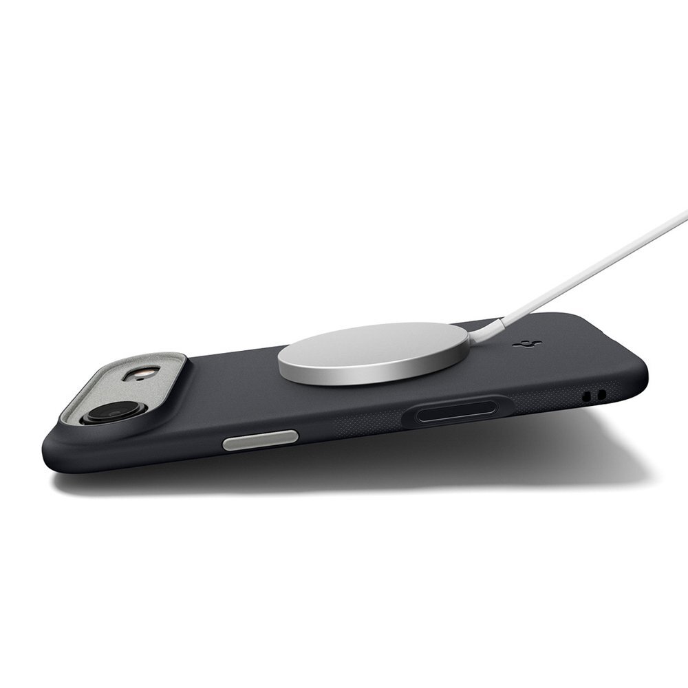 iPhone 17 Air Spigen Nano Pop MagSafe dėklas – juodas 9 iPhone 17 Air Spigen Nano Pop MagSafe dėklas – juodas 9
