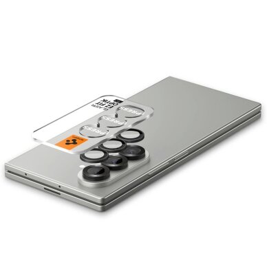 Samsung Galaxy Z Fold 7 Spigen Optik Pro HD Glas.TR EZ Fit kameros apsauga (2 vnt.) – juoda 4 Samsung Galaxy Z Fold 7 Spigen Optik Pro HD Glas.TR EZ Fit kameros apsauga (2 vnt.) – juoda 4